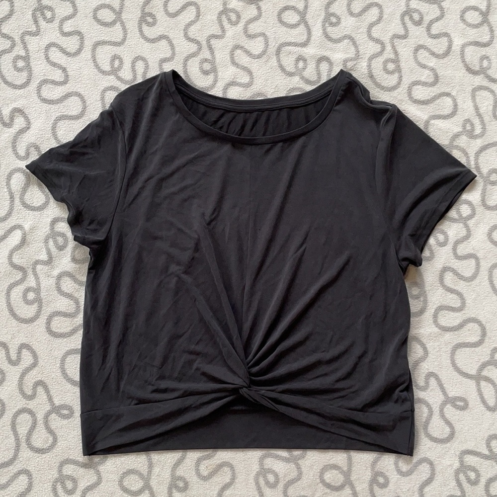 Zyia Swirl In The Front Tee